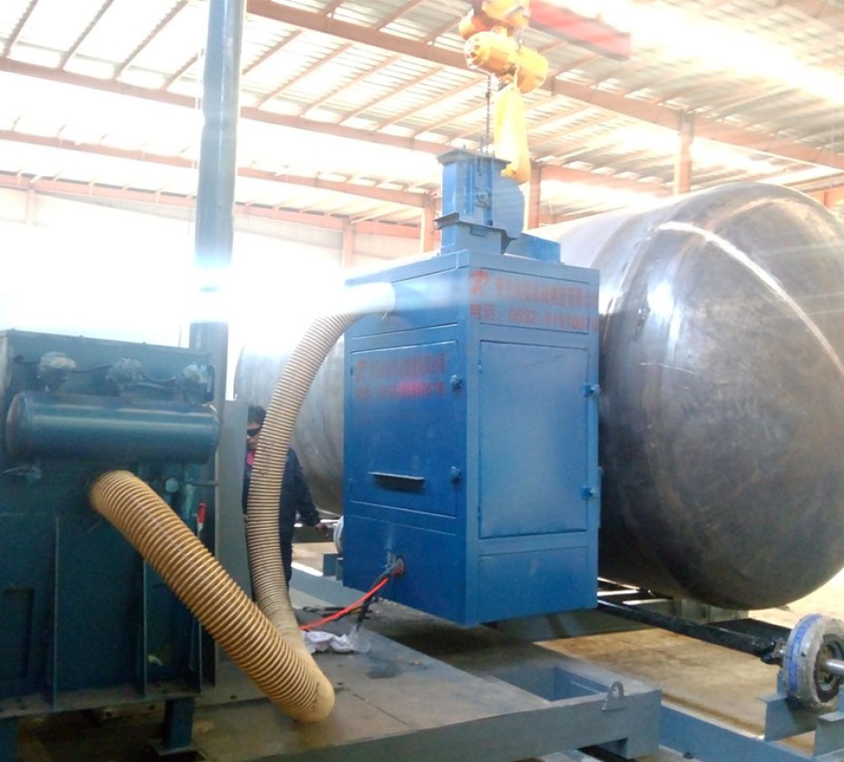 Steel pipe outer shot blasting machine